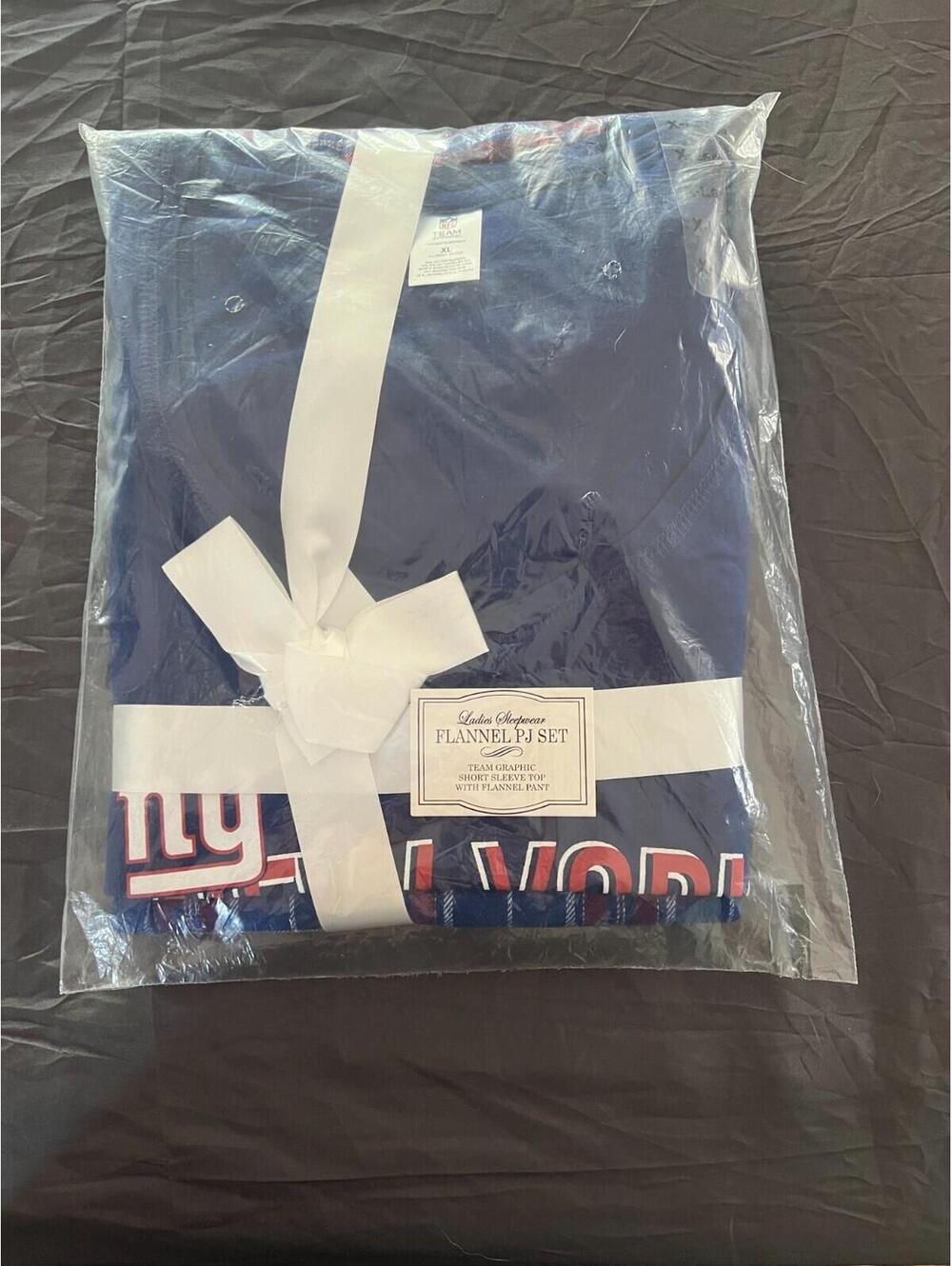 NY Giants NFL Team Apparel Women's PJ Set Short Sleeve Top + Flannel Pants XL